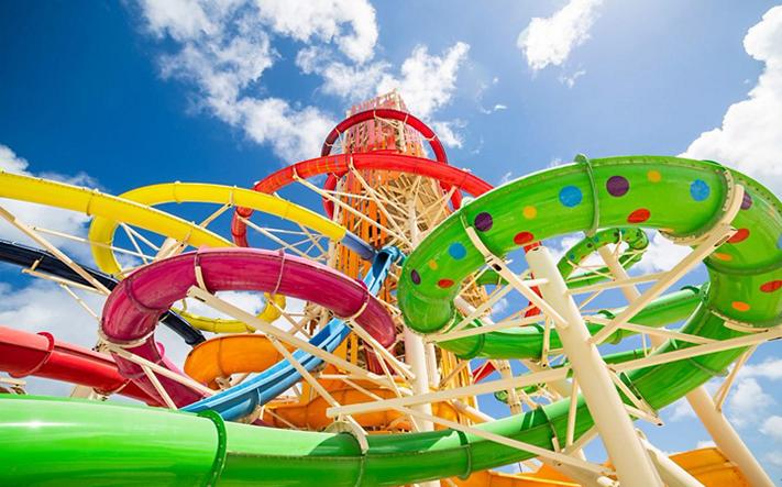 perfect-day-coco-cay-thrillwater-park-colorful-slides